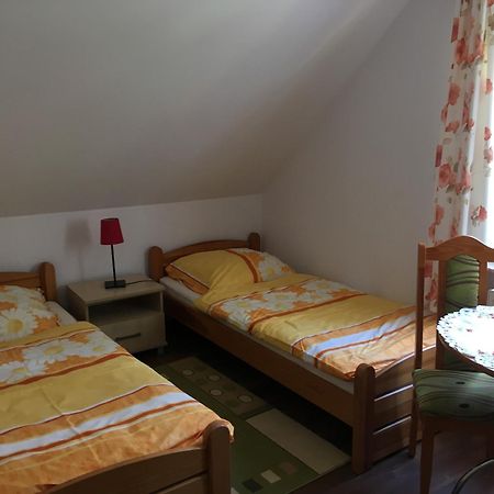 Villa Aurelia Pokoje Goscinne I Domki Letniskowe Mielenko Extérieur photo