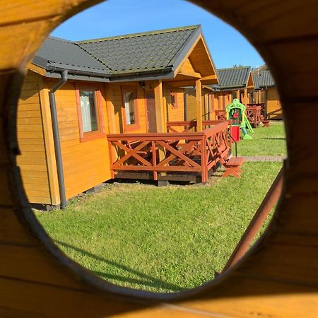 Villa Aurelia Pokoje Goscinne I Domki Letniskowe Mielenko Extérieur photo