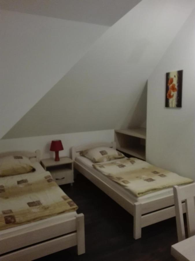 Villa Aurelia Pokoje Goscinne I Domki Letniskowe Mielenko Extérieur photo