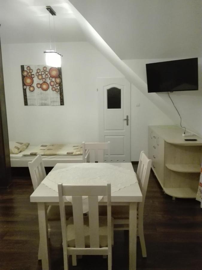Villa Aurelia Pokoje Goscinne I Domki Letniskowe Mielenko Extérieur photo