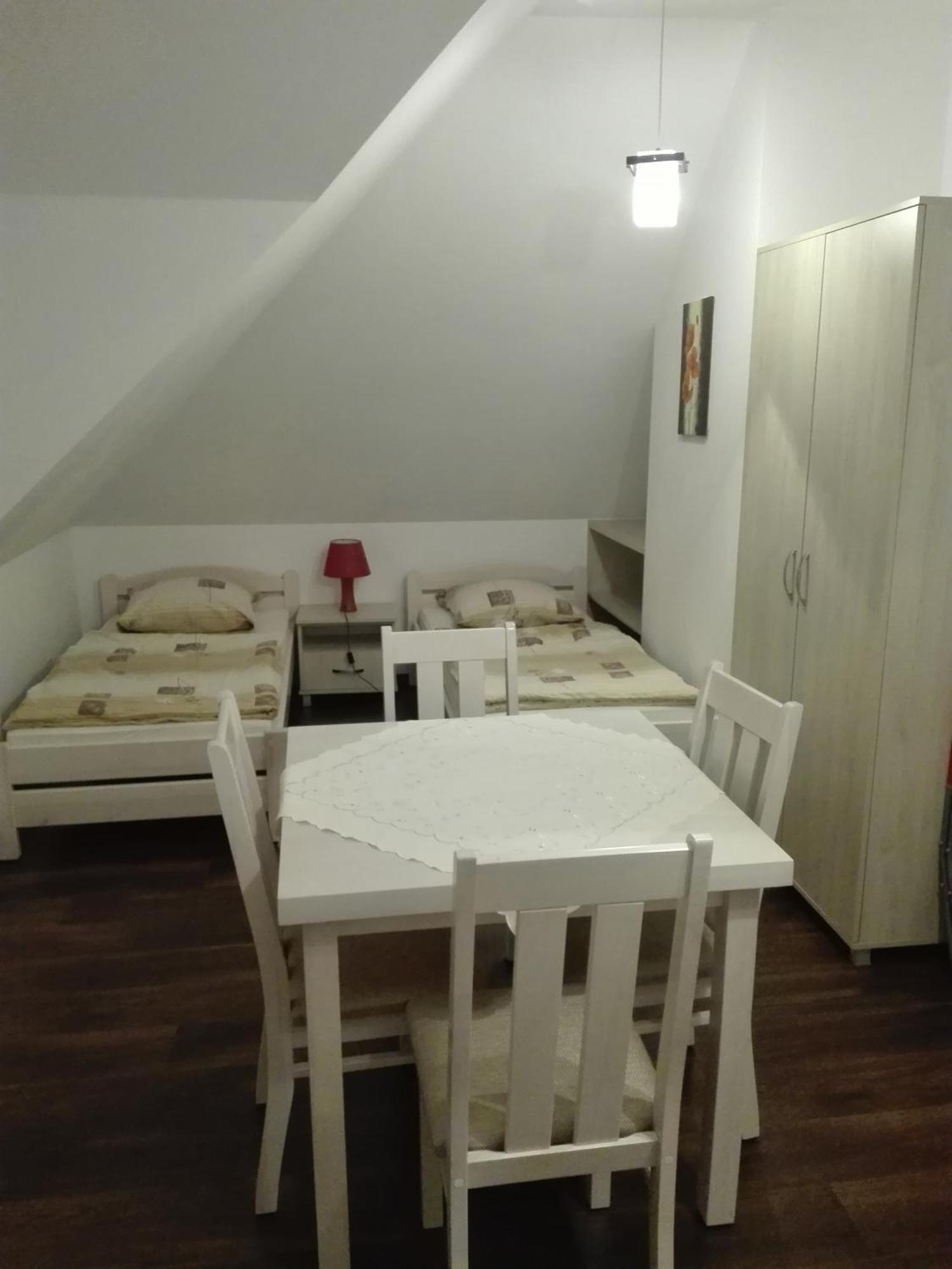 Villa Aurelia Pokoje Goscinne I Domki Letniskowe Mielenko Extérieur photo