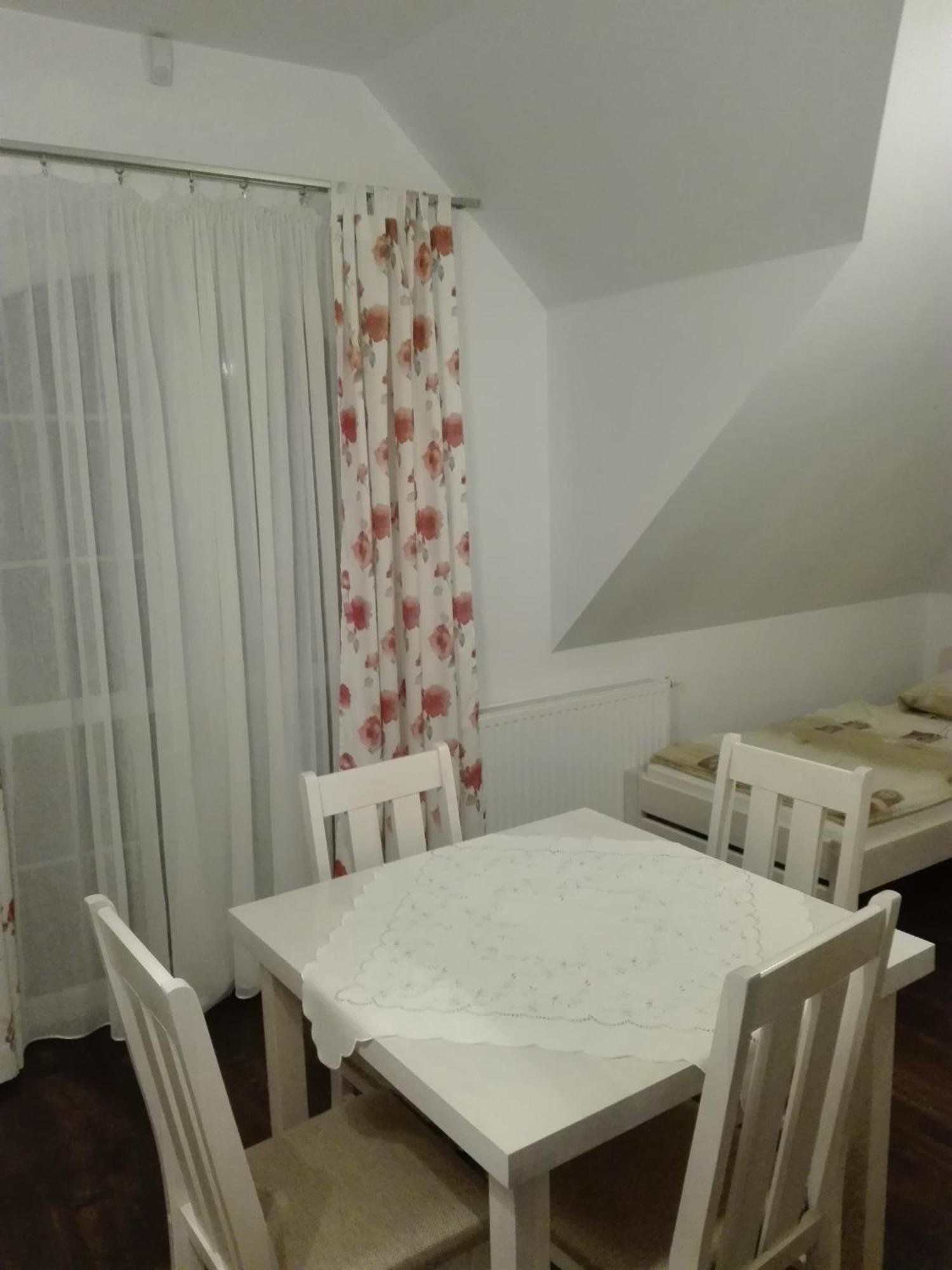 Villa Aurelia Pokoje Goscinne I Domki Letniskowe Mielenko Extérieur photo