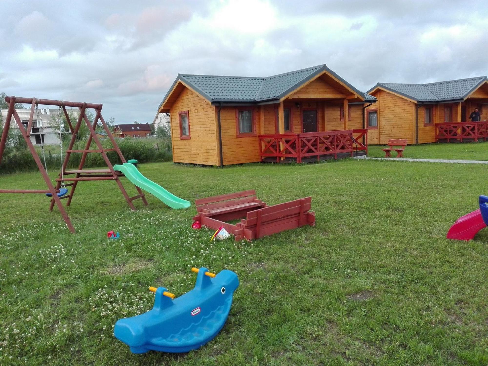 Villa Aurelia Pokoje Goscinne I Domki Letniskowe Mielenko Extérieur photo