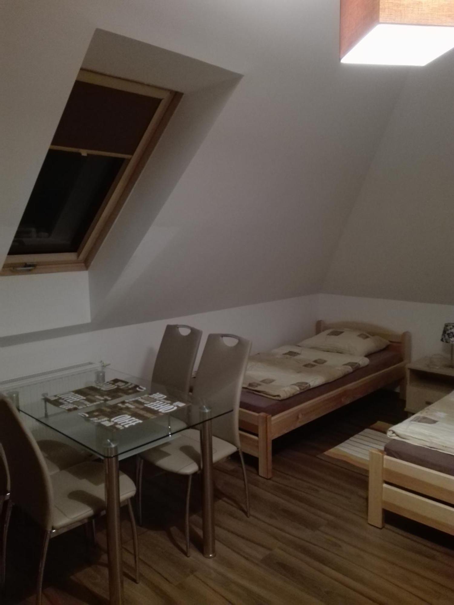 Villa Aurelia Pokoje Goscinne I Domki Letniskowe Mielenko Extérieur photo