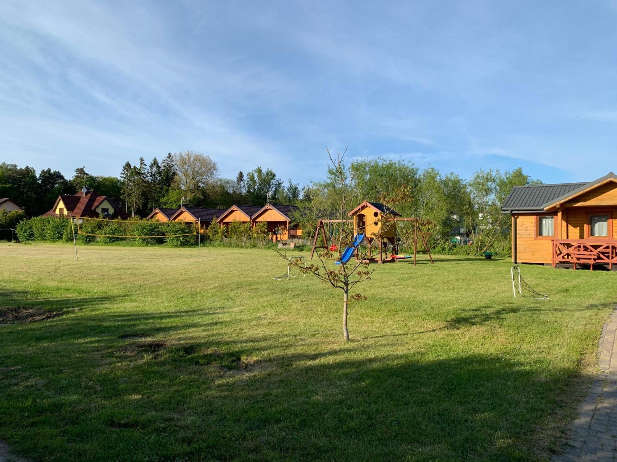 Villa Aurelia Pokoje Goscinne I Domki Letniskowe Mielenko Extérieur photo